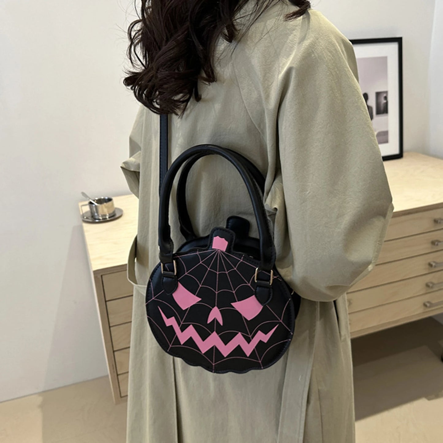 Spooky Ghost Crossbody Bag – Women’s Halloween Shoulder Purse & Party Handbag