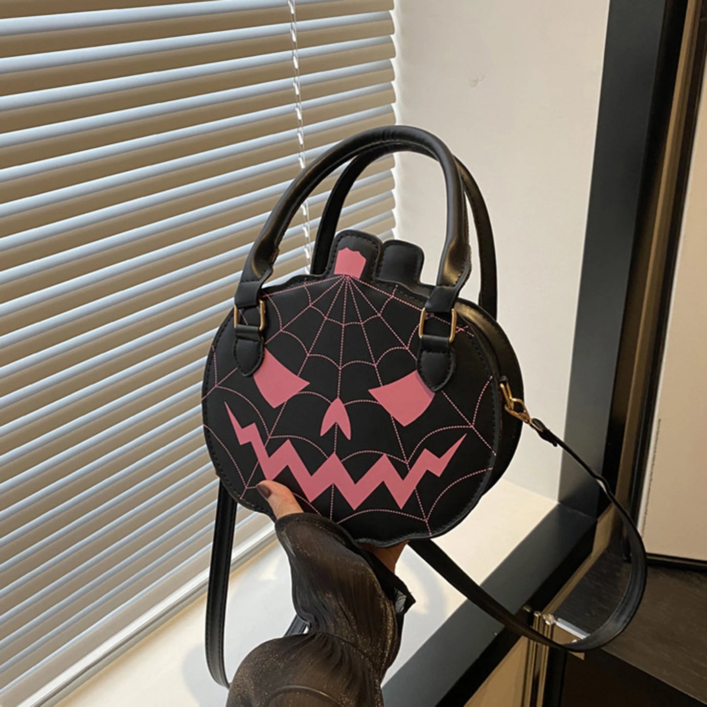 Spooky Ghost Crossbody Bag – Women’s Halloween Shoulder Purse & Party Handbag