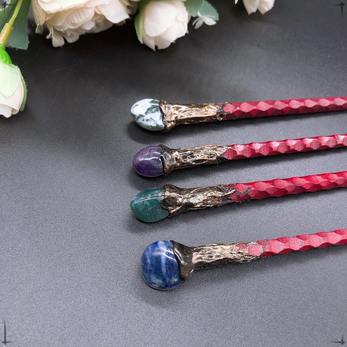 19cm Natural Crystal Wand – Amethyst, Tiger Eye, Labradorite & Red Agate