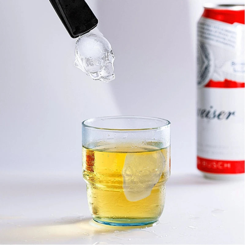 3D Skull Ice Cube Mold – Gothic Silicone Tray for Drinks & Parties