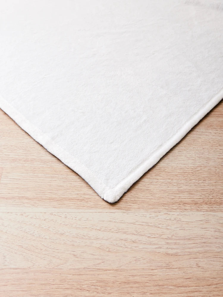 Ghost Hunters Classic Slime Ghost Logo Throw Blanket – Paranormal & Halloween Decor