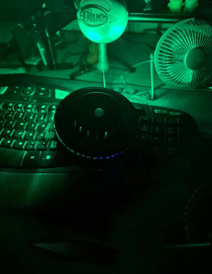 Paranormal Motion Sensor Flying Saucer – LED Activated Ghost Hunting Tool