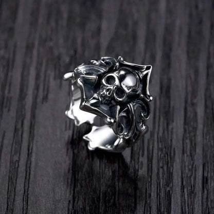 Ghost Pirate Skull Ring – Men’s Gothic Hip Hop Streetwear Jewelry