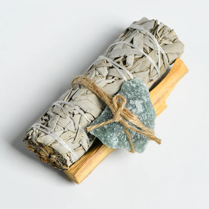 White Sage & Palo Santo Smudging Kit – Energy Cleansing & Spiritual Purification Set